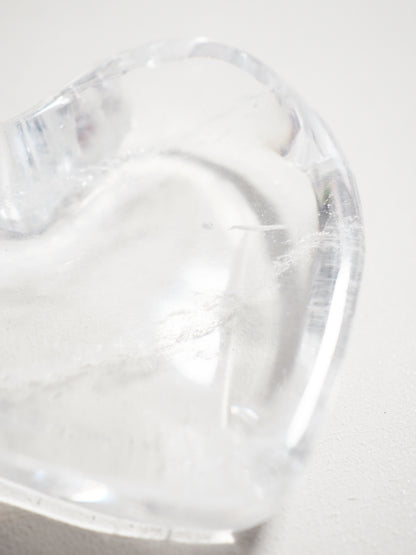 Bergkristall Herz Schale Schmuckschale . Clearquartz Heart Bowl ca. 5-6cm  - Handcarved HIGH QUALITY