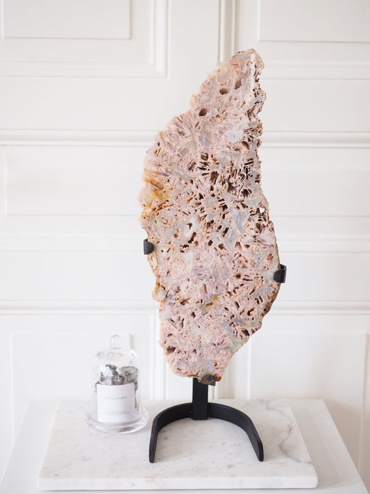 Pink Amethyst auf Ständer . Pink Amethyst on Stand ca. 52 cm  [29] - aus Patagonien