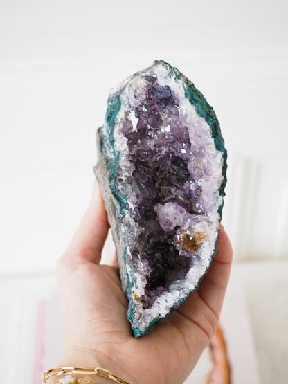 Baby Auster Amethyst Geode ca 14 cm [xx] - aus Brasilien