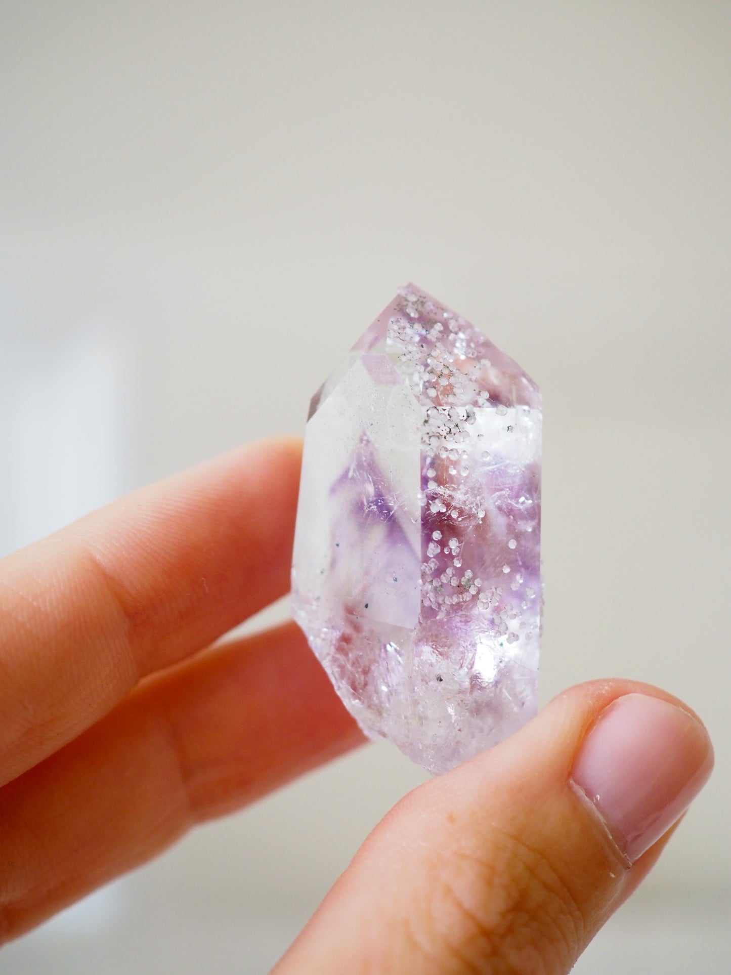 Brandberg Pahntom Amethyst Spitze ca. 4cm [xx]- aus  Streep Mine . Goboboseb . Brandberg . Erongo Namibia HIGH QUALITY