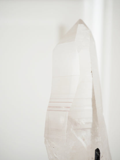 Bergkristall LEMURIAN Spitze auf Halter . Ständer ca. 14 cm  - aus Bahia Brasilien