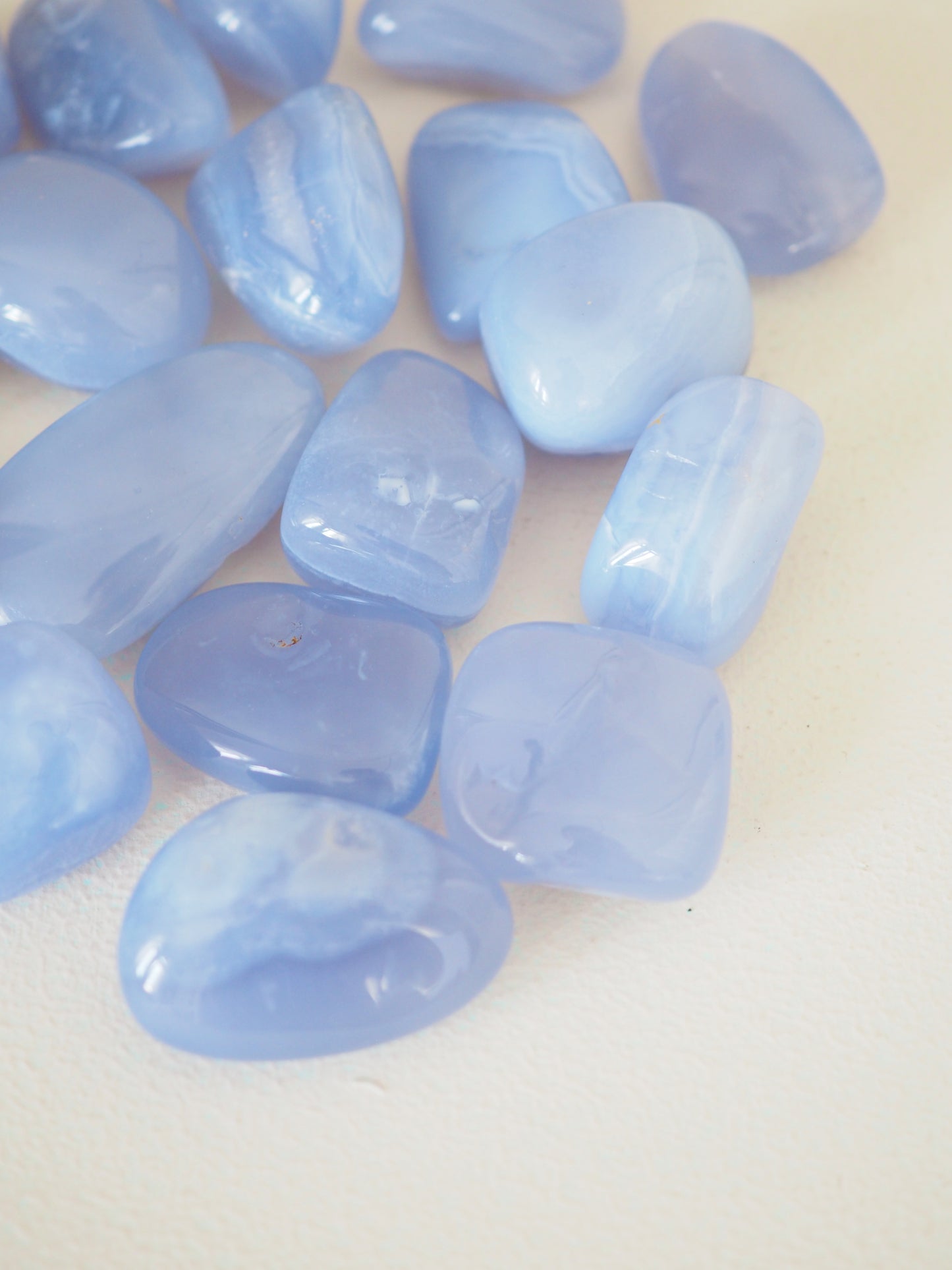 Blauer Chalcedon ca. 2.5 cm - aus  HIGH QUALITY